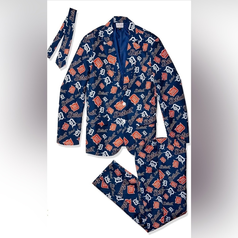 NWT- FOCO MLB Men’s Detroit Tigers Ugly 2 Piece Suit w/ Tie SIZE: Small (42)